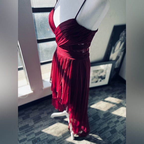 B.Smart hi low formal dress  - Picture 4 of 7